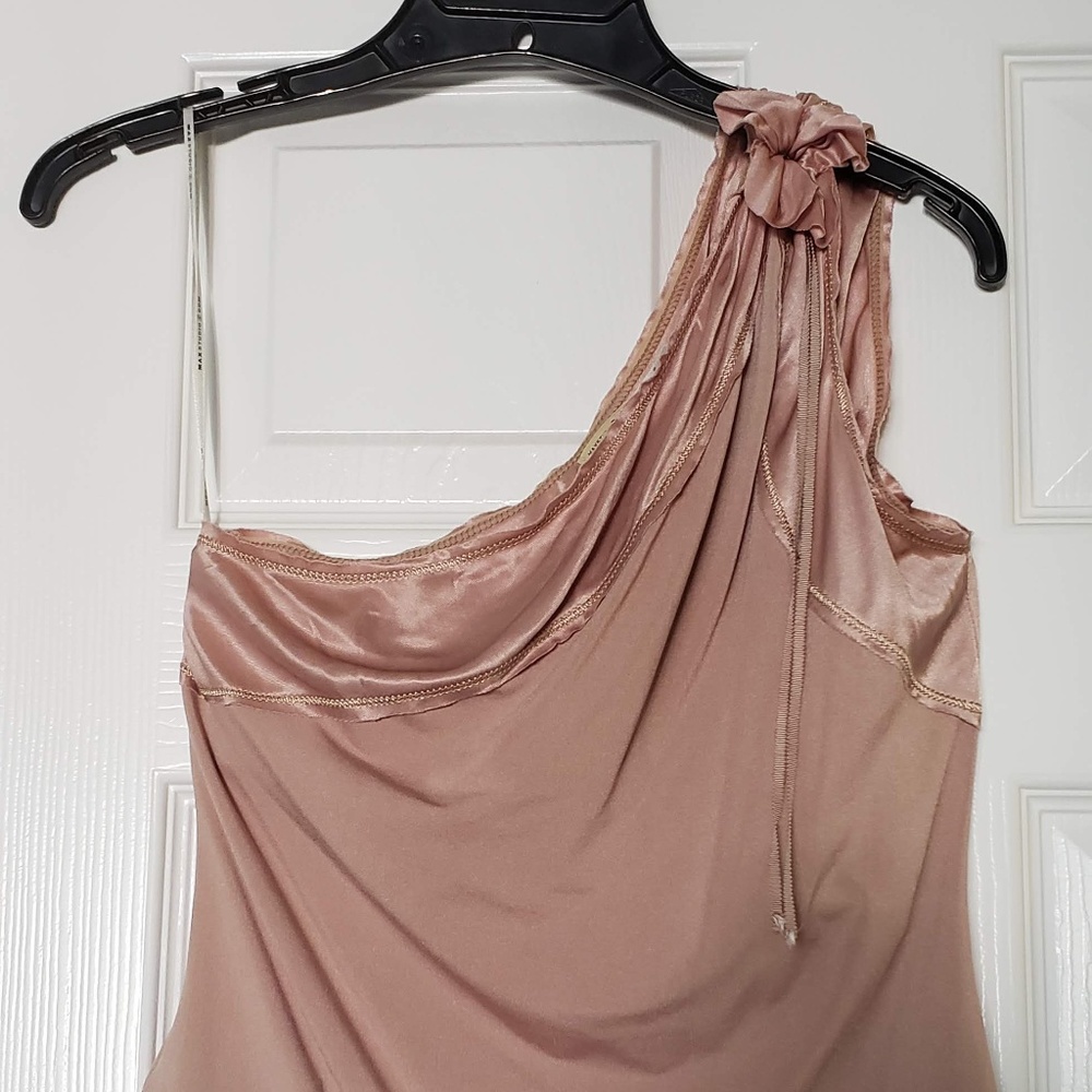 Like New Max Studio One Shoulder Top - Local Pickup Available in Vancouver, WA